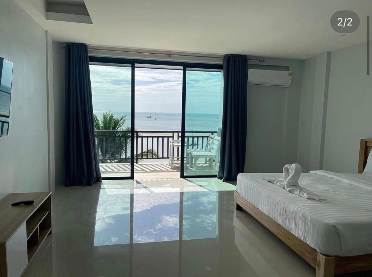 Baan Ampai Beach Hotel Хуа-Тханон-Бич Экстерьер фото