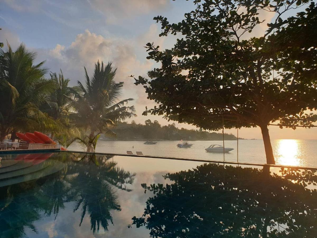 Baan Ampai Beach Hotel Хуа-Тханон-Бич Экстерьер фото