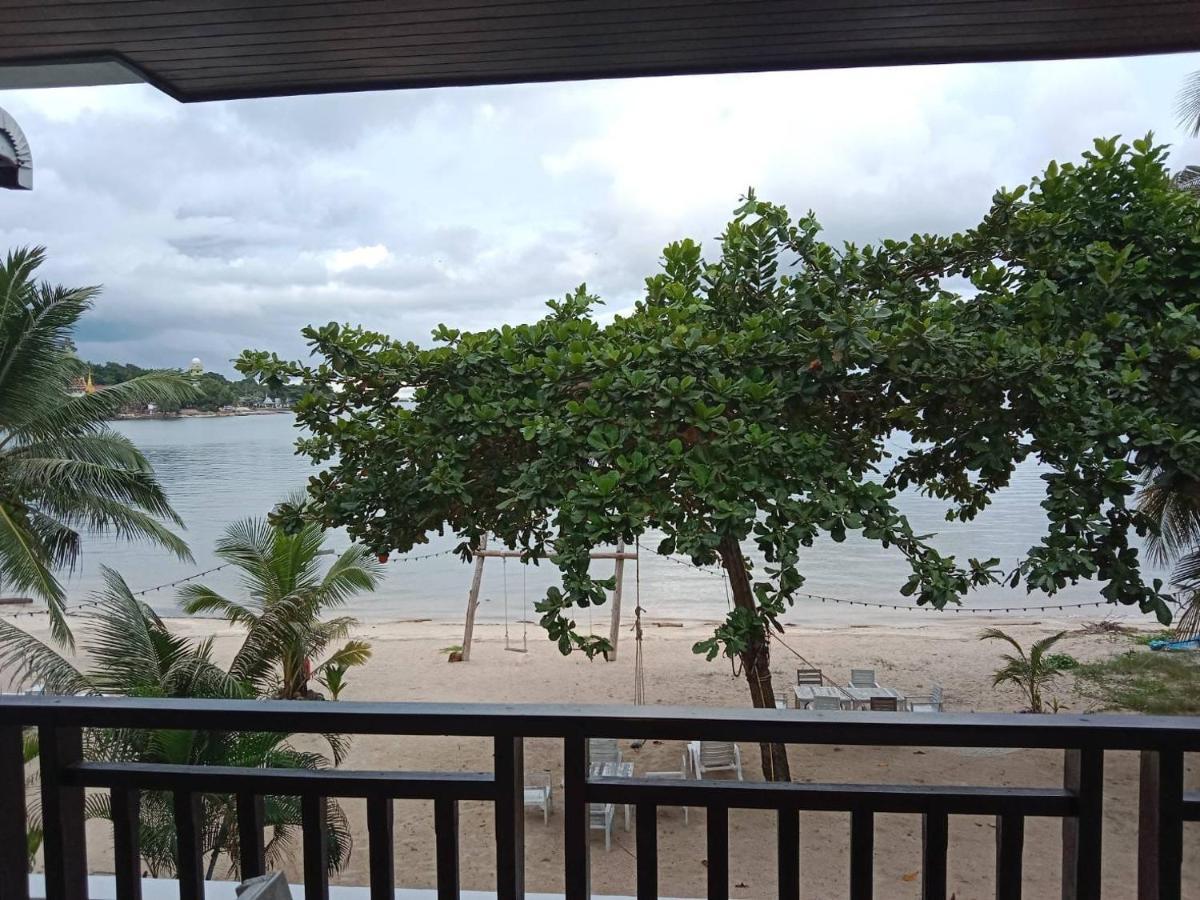 Baan Ampai Beach Hotel Хуа-Тханон-Бич Экстерьер фото