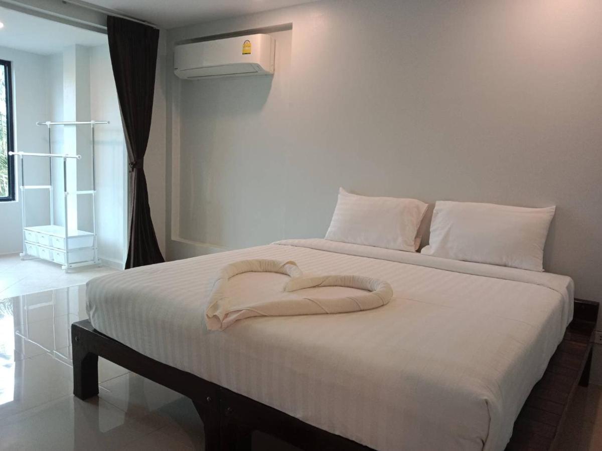 Baan Ampai Beach Hotel Хуа-Тханон-Бич Экстерьер фото